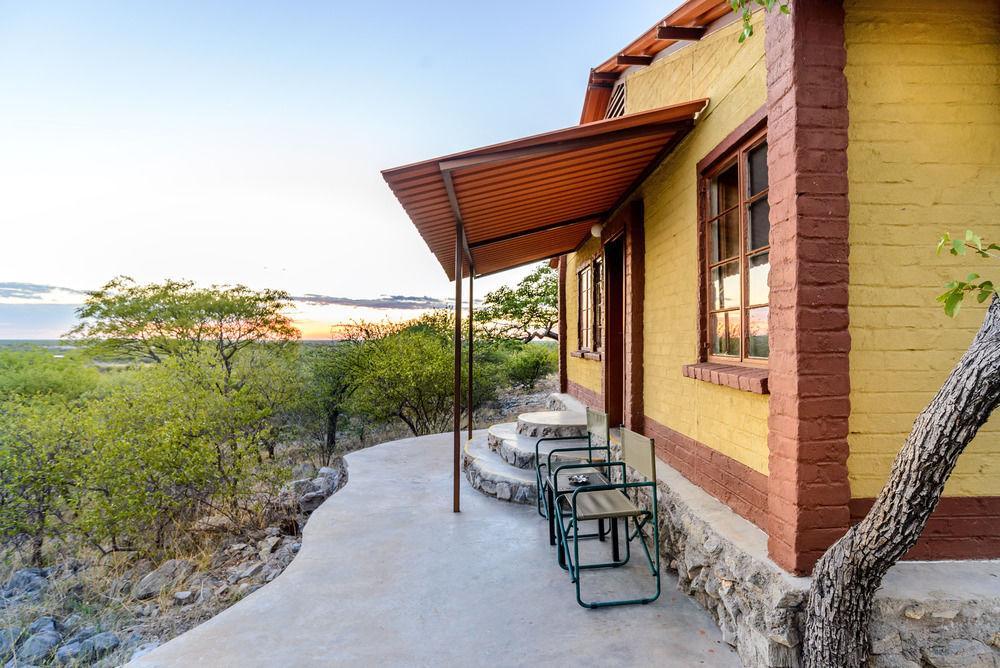 Gondwana Etosha Safari Camp Villa Okaukuejo Exterior photo