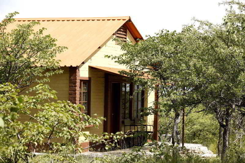 Gondwana Etosha Safari Camp Villa Okaukuejo Exterior photo