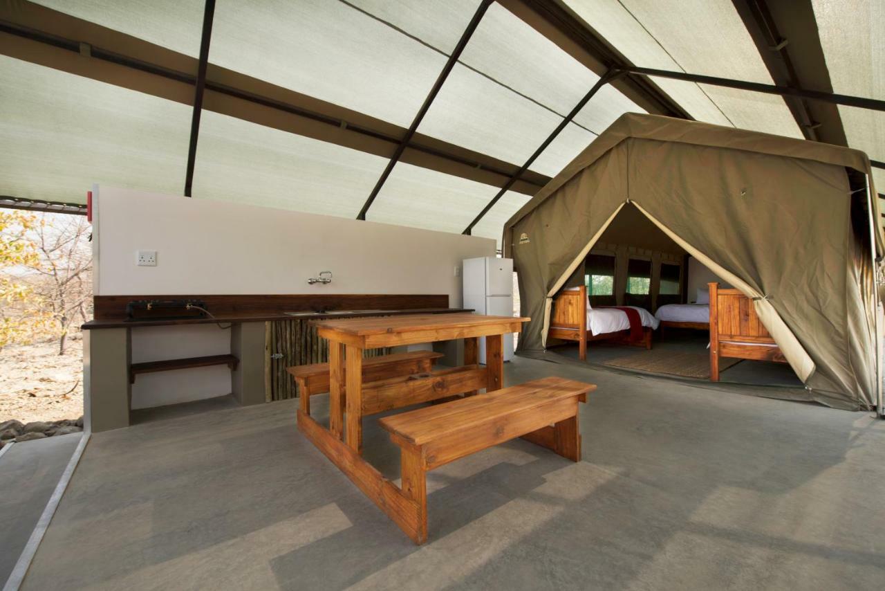 Gondwana Etosha Safari Camp Villa Okaukuejo Exterior photo