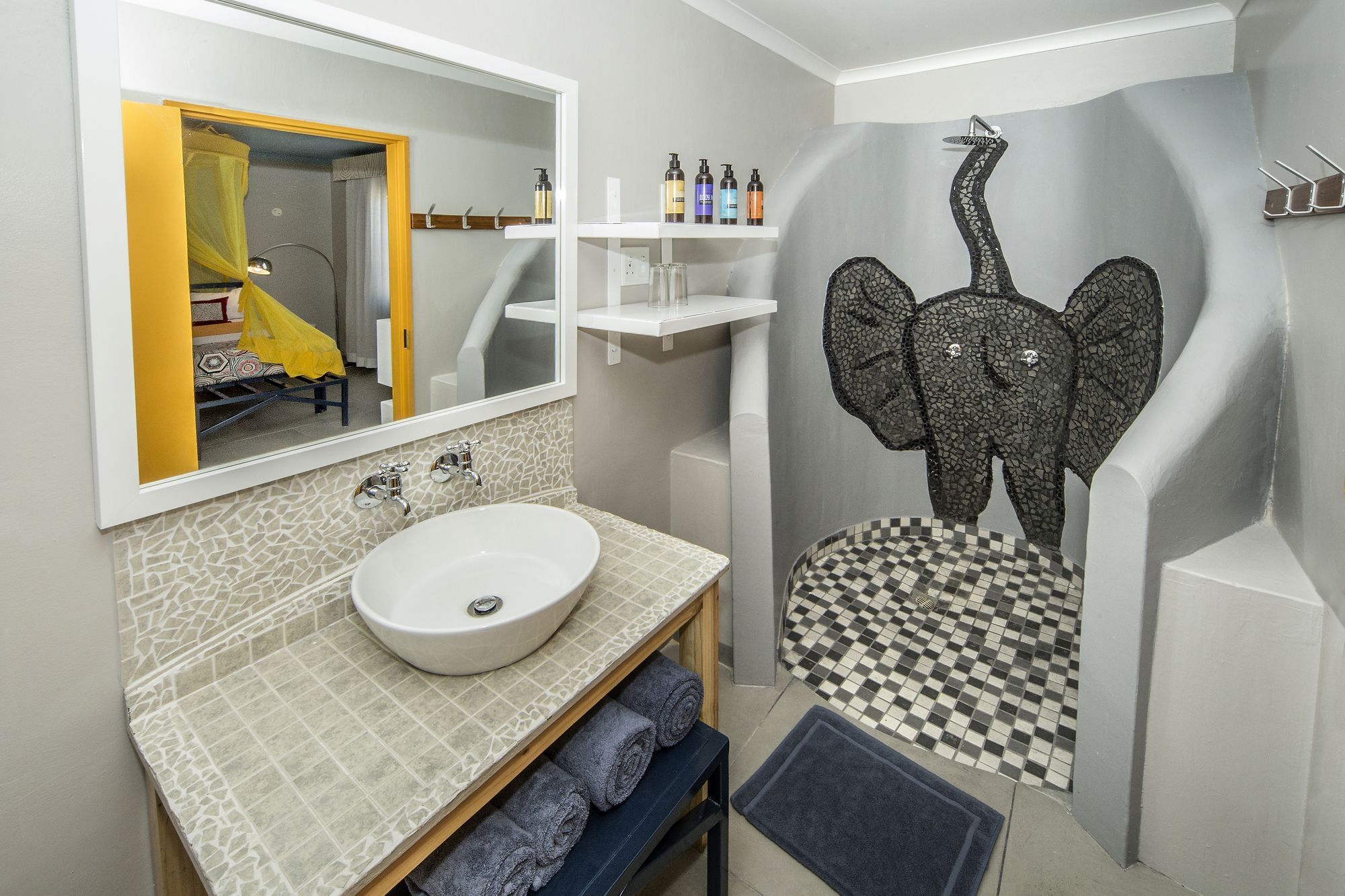 Gondwana Etosha Safari Camp Villa Okaukuejo Exterior photo